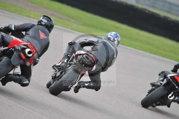 Motorcycle action photographs;Rockingham;Rockingham photographs;Trackday digital images;event digital images;eventdigitalimages;no limits trackday;peter wileman photography;rockingham corby northamptonshire;trackday;trackday photos