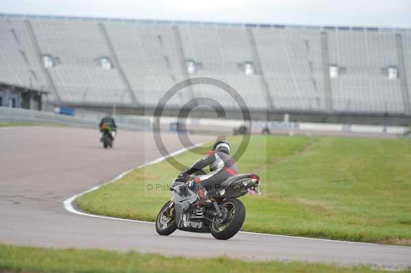 Motorcycle action photographs;Rockingham;Rockingham photographs;Trackday digital images;event digital images;eventdigitalimages;no limits trackday;peter wileman photography;rockingham corby northamptonshire;trackday;trackday photos