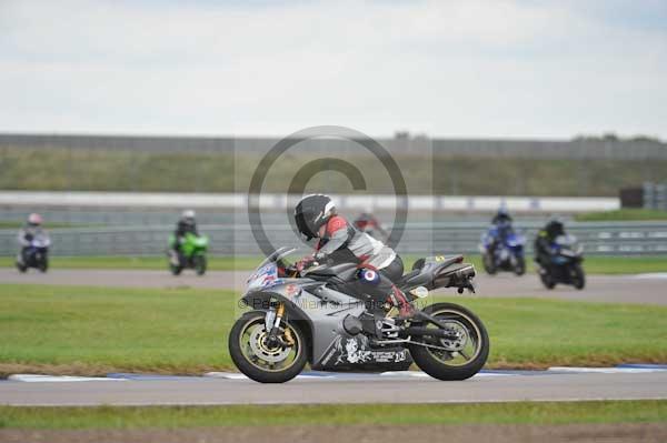 Motorcycle action photographs;Rockingham;Rockingham photographs;Trackday digital images;event digital images;eventdigitalimages;no limits trackday;peter wileman photography;rockingham corby northamptonshire;trackday;trackday photos