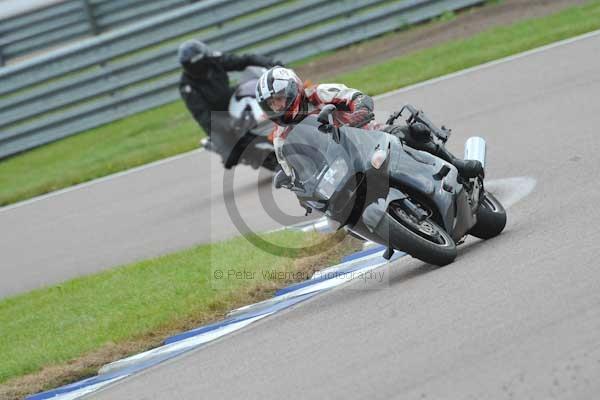 Motorcycle action photographs;Rockingham;Rockingham photographs;Trackday digital images;event digital images;eventdigitalimages;no limits trackday;peter wileman photography;rockingham corby northamptonshire;trackday;trackday photos