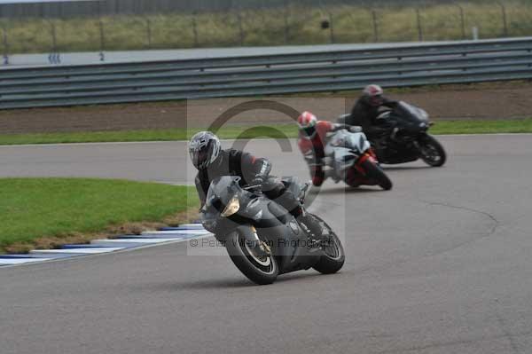 Motorcycle action photographs;Rockingham;Rockingham photographs;Trackday digital images;event digital images;eventdigitalimages;no limits trackday;peter wileman photography;rockingham corby northamptonshire;trackday;trackday photos