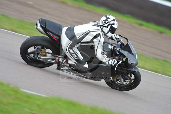 Motorcycle action photographs;Rockingham;Rockingham photographs;Trackday digital images;event digital images;eventdigitalimages;no limits trackday;peter wileman photography;rockingham corby northamptonshire;trackday;trackday photos