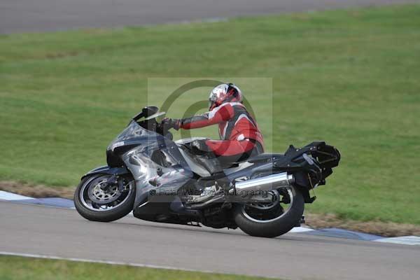 Motorcycle action photographs;Rockingham;Rockingham photographs;Trackday digital images;event digital images;eventdigitalimages;no limits trackday;peter wileman photography;rockingham corby northamptonshire;trackday;trackday photos