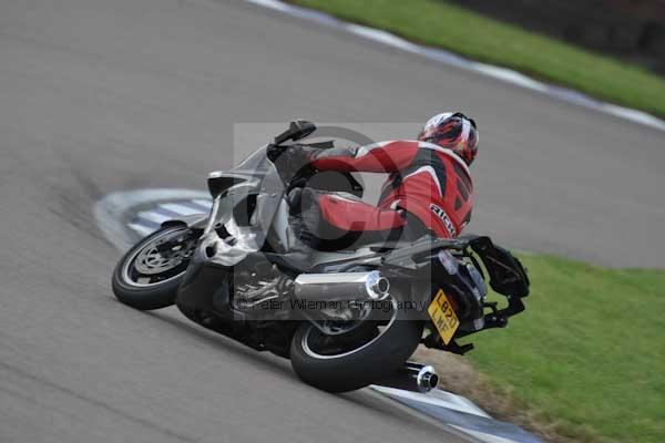 Motorcycle action photographs;Rockingham;Rockingham photographs;Trackday digital images;event digital images;eventdigitalimages;no limits trackday;peter wileman photography;rockingham corby northamptonshire;trackday;trackday photos