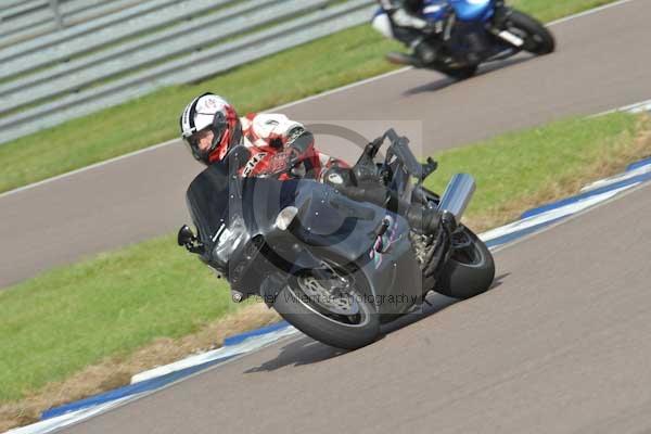 Motorcycle action photographs;Rockingham;Rockingham photographs;Trackday digital images;event digital images;eventdigitalimages;no limits trackday;peter wileman photography;rockingham corby northamptonshire;trackday;trackday photos