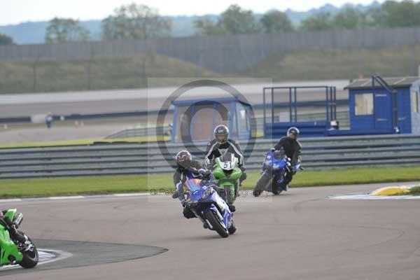 Motorcycle action photographs;Rockingham;Rockingham photographs;Trackday digital images;event digital images;eventdigitalimages;no limits trackday;peter wileman photography;rockingham corby northamptonshire;trackday;trackday photos