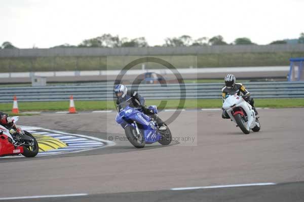 Motorcycle action photographs;Rockingham;Rockingham photographs;Trackday digital images;event digital images;eventdigitalimages;no limits trackday;peter wileman photography;rockingham corby northamptonshire;trackday;trackday photos