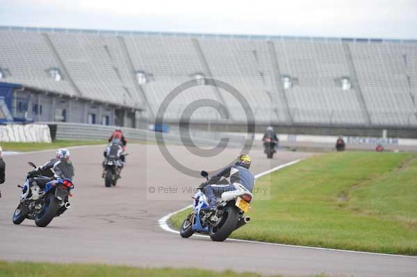 Motorcycle action photographs;Rockingham;Rockingham photographs;Trackday digital images;event digital images;eventdigitalimages;no limits trackday;peter wileman photography;rockingham corby northamptonshire;trackday;trackday photos