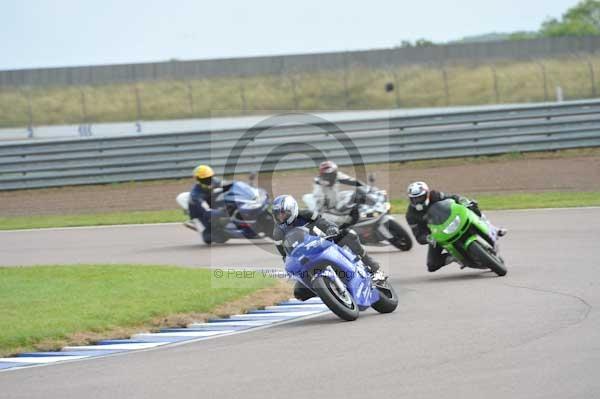 Motorcycle action photographs;Rockingham;Rockingham photographs;Trackday digital images;event digital images;eventdigitalimages;no limits trackday;peter wileman photography;rockingham corby northamptonshire;trackday;trackday photos