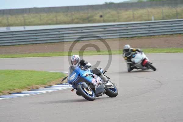 Motorcycle action photographs;Rockingham;Rockingham photographs;Trackday digital images;event digital images;eventdigitalimages;no limits trackday;peter wileman photography;rockingham corby northamptonshire;trackday;trackday photos