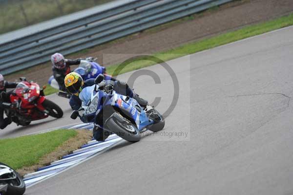 Motorcycle action photographs;Rockingham;Rockingham photographs;Trackday digital images;event digital images;eventdigitalimages;no limits trackday;peter wileman photography;rockingham corby northamptonshire;trackday;trackday photos