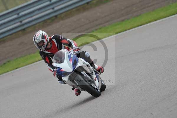 Motorcycle action photographs;Rockingham;Rockingham photographs;Trackday digital images;event digital images;eventdigitalimages;no limits trackday;peter wileman photography;rockingham corby northamptonshire;trackday;trackday photos