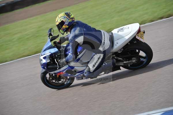 Motorcycle action photographs;Rockingham;Rockingham photographs;Trackday digital images;event digital images;eventdigitalimages;no limits trackday;peter wileman photography;rockingham corby northamptonshire;trackday;trackday photos