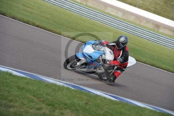 Motorcycle action photographs;Rockingham;Rockingham photographs;Trackday digital images;event digital images;eventdigitalimages;no limits trackday;peter wileman photography;rockingham corby northamptonshire;trackday;trackday photos