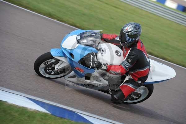 Motorcycle action photographs;Rockingham;Rockingham photographs;Trackday digital images;event digital images;eventdigitalimages;no limits trackday;peter wileman photography;rockingham corby northamptonshire;trackday;trackday photos