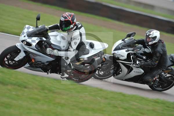 Motorcycle action photographs;Rockingham;Rockingham photographs;Trackday digital images;event digital images;eventdigitalimages;no limits trackday;peter wileman photography;rockingham corby northamptonshire;trackday;trackday photos