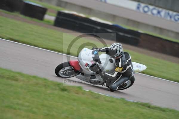 Motorcycle action photographs;Rockingham;Rockingham photographs;Trackday digital images;event digital images;eventdigitalimages;no limits trackday;peter wileman photography;rockingham corby northamptonshire;trackday;trackday photos