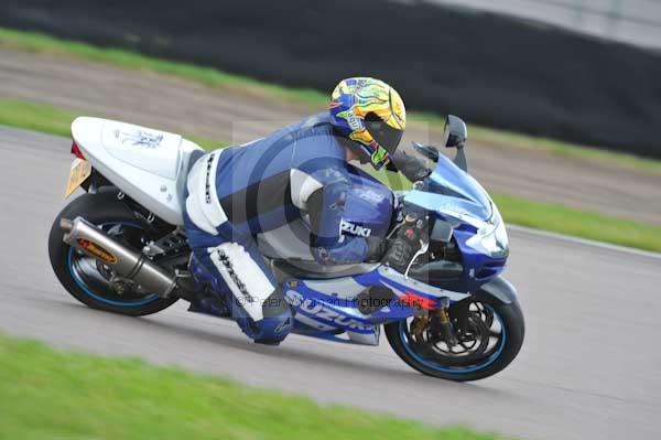 Motorcycle action photographs;Rockingham;Rockingham photographs;Trackday digital images;event digital images;eventdigitalimages;no limits trackday;peter wileman photography;rockingham corby northamptonshire;trackday;trackday photos