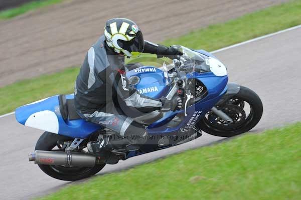 Motorcycle action photographs;Rockingham;Rockingham photographs;Trackday digital images;event digital images;eventdigitalimages;no limits trackday;peter wileman photography;rockingham corby northamptonshire;trackday;trackday photos