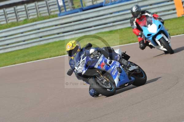 Motorcycle action photographs;Rockingham;Rockingham photographs;Trackday digital images;event digital images;eventdigitalimages;no limits trackday;peter wileman photography;rockingham corby northamptonshire;trackday;trackday photos