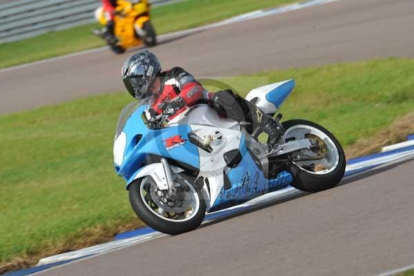 Motorcycle action photographs;Rockingham;Rockingham photographs;Trackday digital images;event digital images;eventdigitalimages;no limits trackday;peter wileman photography;rockingham corby northamptonshire;trackday;trackday photos