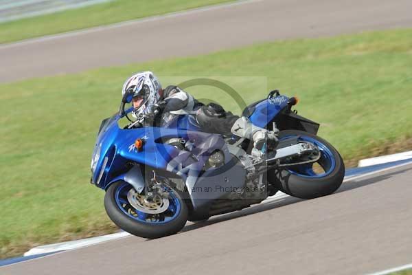 Motorcycle action photographs;Rockingham;Rockingham photographs;Trackday digital images;event digital images;eventdigitalimages;no limits trackday;peter wileman photography;rockingham corby northamptonshire;trackday;trackday photos