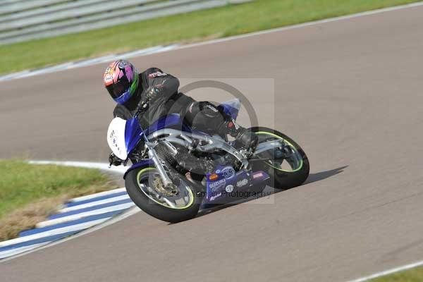 Motorcycle action photographs;Rockingham;Rockingham photographs;Trackday digital images;event digital images;eventdigitalimages;no limits trackday;peter wileman photography;rockingham corby northamptonshire;trackday;trackday photos