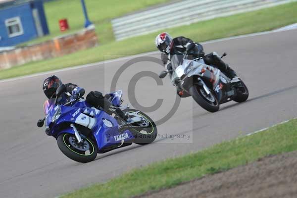 Motorcycle action photographs;Rockingham;Rockingham photographs;Trackday digital images;event digital images;eventdigitalimages;no limits trackday;peter wileman photography;rockingham corby northamptonshire;trackday;trackday photos