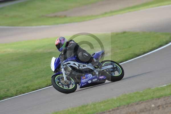 Motorcycle action photographs;Rockingham;Rockingham photographs;Trackday digital images;event digital images;eventdigitalimages;no limits trackday;peter wileman photography;rockingham corby northamptonshire;trackday;trackday photos