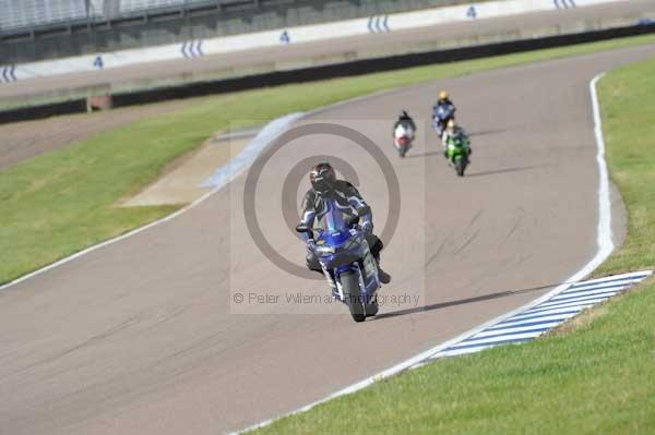 Motorcycle action photographs;Rockingham;Rockingham photographs;Trackday digital images;event digital images;eventdigitalimages;no limits trackday;peter wileman photography;rockingham corby northamptonshire;trackday;trackday photos