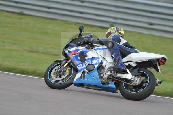 Motorcycle action photographs;Rockingham;Rockingham photographs;Trackday digital images;event digital images;eventdigitalimages;no limits trackday;peter wileman photography;rockingham corby northamptonshire;trackday;trackday photos