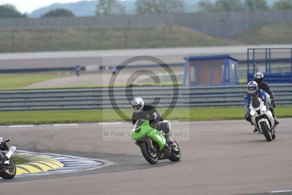 Motorcycle action photographs;Rockingham;Rockingham photographs;Trackday digital images;event digital images;eventdigitalimages;no limits trackday;peter wileman photography;rockingham corby northamptonshire;trackday;trackday photos