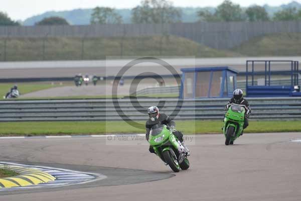 Motorcycle action photographs;Rockingham;Rockingham photographs;Trackday digital images;event digital images;eventdigitalimages;no limits trackday;peter wileman photography;rockingham corby northamptonshire;trackday;trackday photos