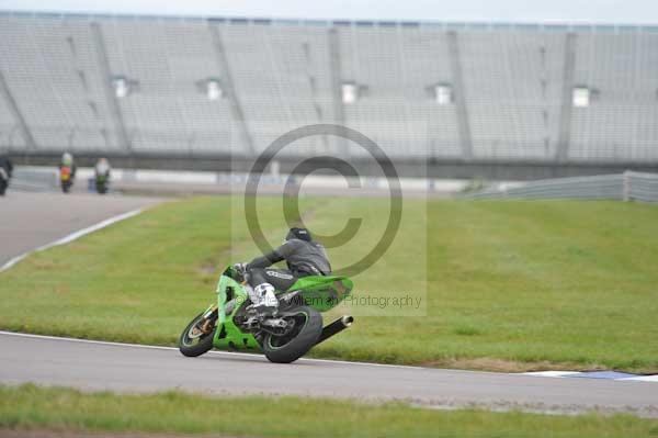 Motorcycle action photographs;Rockingham;Rockingham photographs;Trackday digital images;event digital images;eventdigitalimages;no limits trackday;peter wileman photography;rockingham corby northamptonshire;trackday;trackday photos