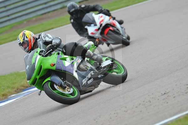 Motorcycle action photographs;Rockingham;Rockingham photographs;Trackday digital images;event digital images;eventdigitalimages;no limits trackday;peter wileman photography;rockingham corby northamptonshire;trackday;trackday photos