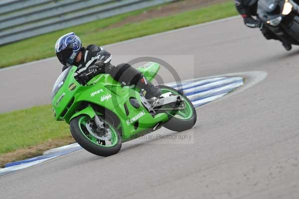 Motorcycle action photographs;Rockingham;Rockingham photographs;Trackday digital images;event digital images;eventdigitalimages;no limits trackday;peter wileman photography;rockingham corby northamptonshire;trackday;trackday photos