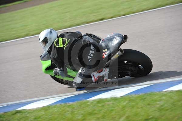 Motorcycle action photographs;Rockingham;Rockingham photographs;Trackday digital images;event digital images;eventdigitalimages;no limits trackday;peter wileman photography;rockingham corby northamptonshire;trackday;trackday photos