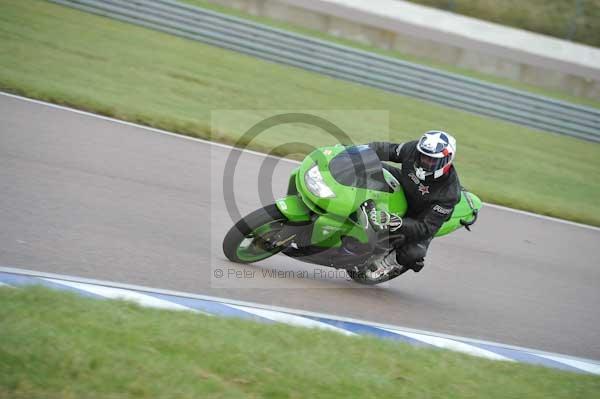 Motorcycle action photographs;Rockingham;Rockingham photographs;Trackday digital images;event digital images;eventdigitalimages;no limits trackday;peter wileman photography;rockingham corby northamptonshire;trackday;trackday photos