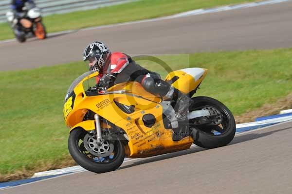 Motorcycle action photographs;Rockingham;Rockingham photographs;Trackday digital images;event digital images;eventdigitalimages;no limits trackday;peter wileman photography;rockingham corby northamptonshire;trackday;trackday photos