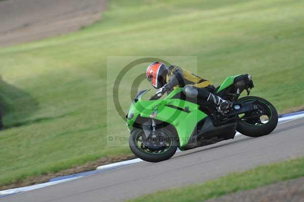 Motorcycle action photographs;Rockingham;Rockingham photographs;Trackday digital images;event digital images;eventdigitalimages;no limits trackday;peter wileman photography;rockingham corby northamptonshire;trackday;trackday photos