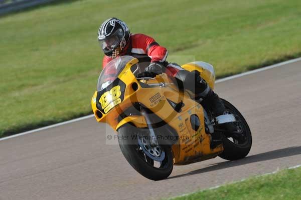 Motorcycle action photographs;Rockingham;Rockingham photographs;Trackday digital images;event digital images;eventdigitalimages;no limits trackday;peter wileman photography;rockingham corby northamptonshire;trackday;trackday photos