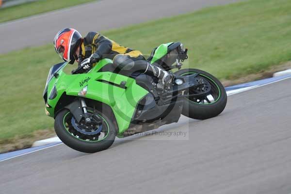 Motorcycle action photographs;Rockingham;Rockingham photographs;Trackday digital images;event digital images;eventdigitalimages;no limits trackday;peter wileman photography;rockingham corby northamptonshire;trackday;trackday photos