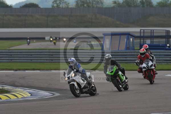 Motorcycle action photographs;Rockingham;Rockingham photographs;Trackday digital images;event digital images;eventdigitalimages;no limits trackday;peter wileman photography;rockingham corby northamptonshire;trackday;trackday photos