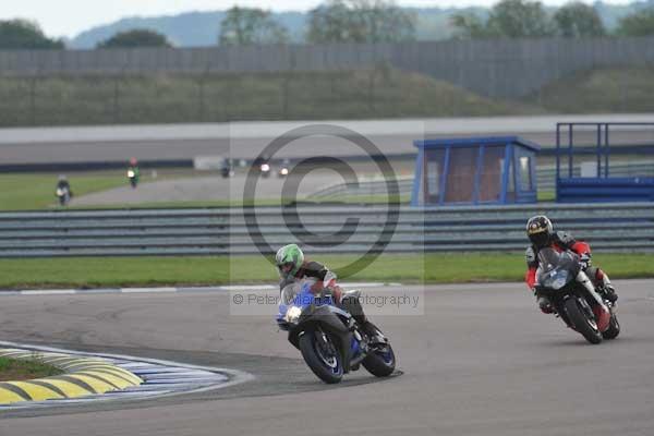 Motorcycle action photographs;Rockingham;Rockingham photographs;Trackday digital images;event digital images;eventdigitalimages;no limits trackday;peter wileman photography;rockingham corby northamptonshire;trackday;trackday photos