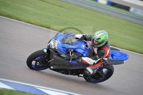 Motorcycle action photographs;Rockingham;Rockingham photographs;Trackday digital images;event digital images;eventdigitalimages;no limits trackday;peter wileman photography;rockingham corby northamptonshire;trackday;trackday photos