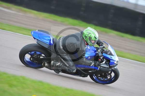 Motorcycle action photographs;Rockingham;Rockingham photographs;Trackday digital images;event digital images;eventdigitalimages;no limits trackday;peter wileman photography;rockingham corby northamptonshire;trackday;trackday photos