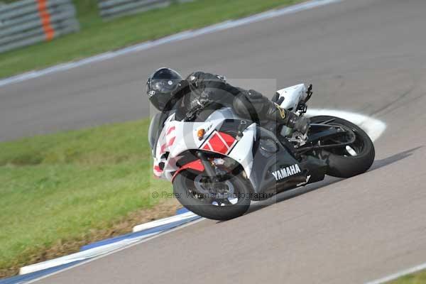 Motorcycle action photographs;Rockingham;Rockingham photographs;Trackday digital images;event digital images;eventdigitalimages;no limits trackday;peter wileman photography;rockingham corby northamptonshire;trackday;trackday photos