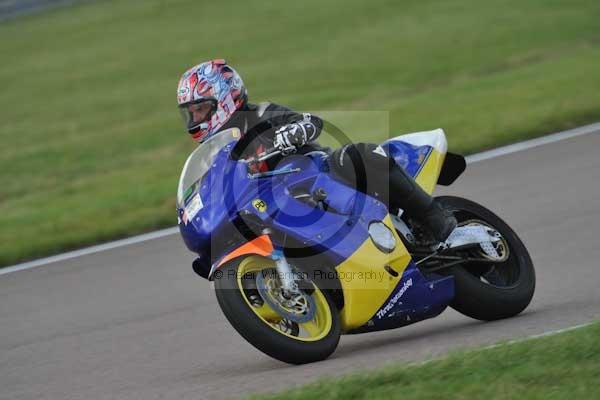 Motorcycle action photographs;Rockingham;Rockingham photographs;Trackday digital images;event digital images;eventdigitalimages;no limits trackday;peter wileman photography;rockingham corby northamptonshire;trackday;trackday photos