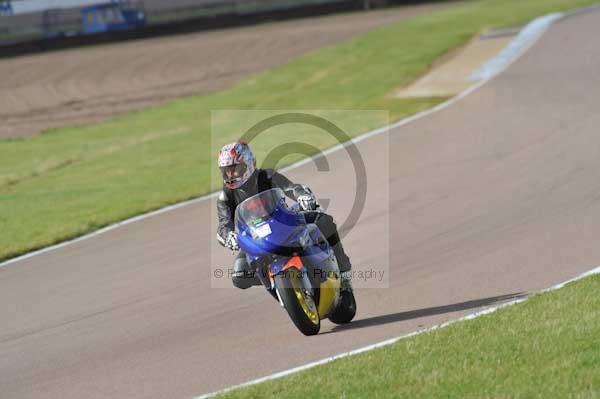 Motorcycle action photographs;Rockingham;Rockingham photographs;Trackday digital images;event digital images;eventdigitalimages;no limits trackday;peter wileman photography;rockingham corby northamptonshire;trackday;trackday photos