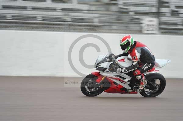 Motorcycle action photographs;Rockingham;Rockingham photographs;Trackday digital images;event digital images;eventdigitalimages;no limits trackday;peter wileman photography;rockingham corby northamptonshire;trackday;trackday photos